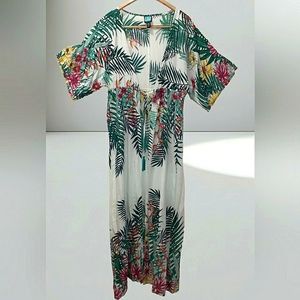 - LM BEACH MAXI LENGTH TROPICAL BEACH COVER UP